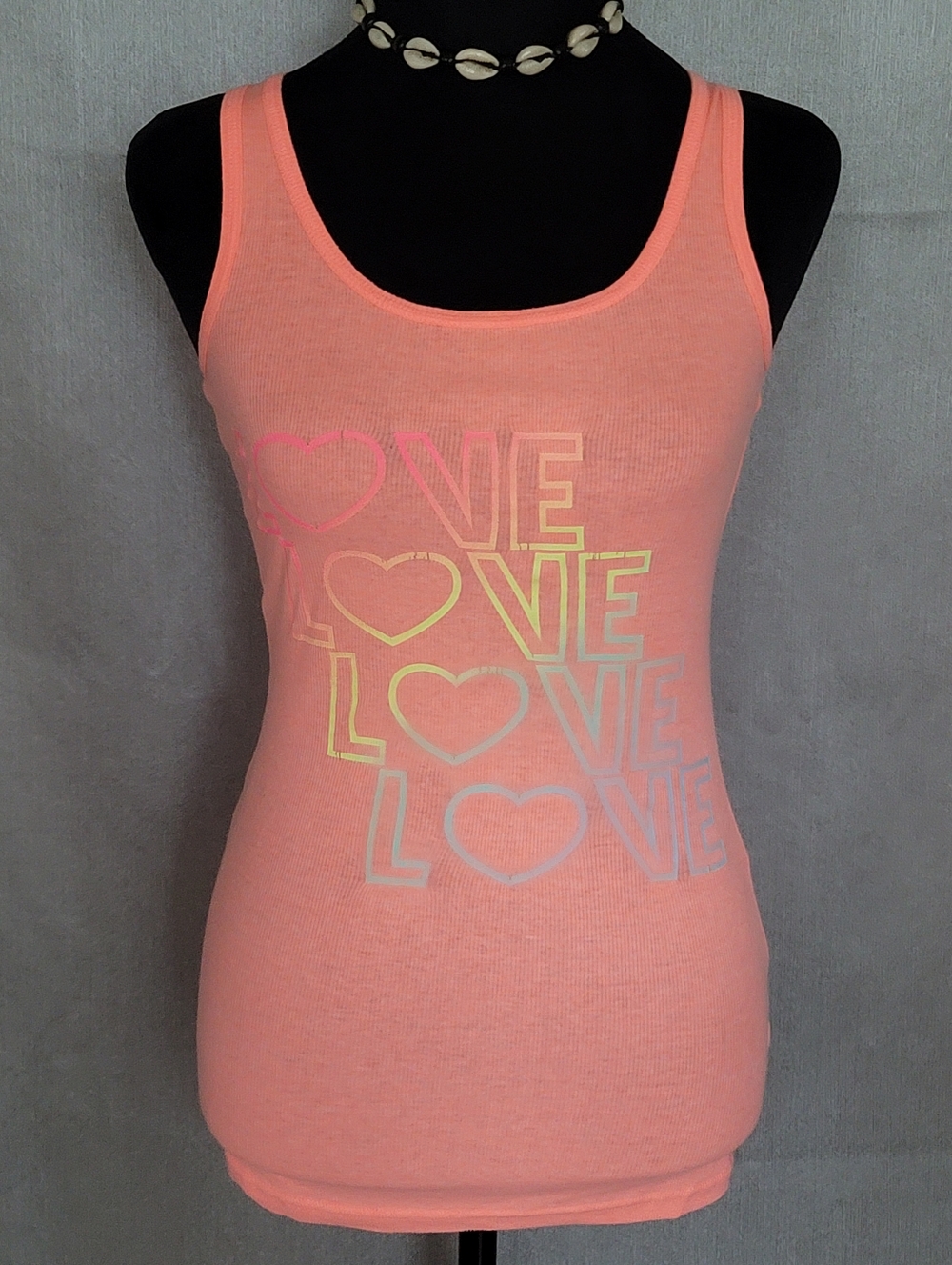 Women’s Peach Love Graphic Tank Top